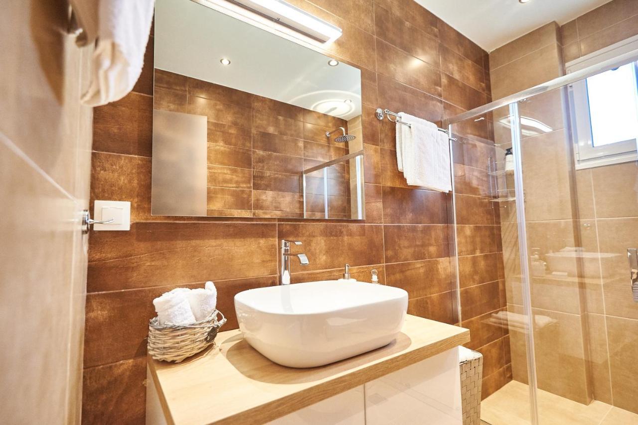 The El Greco Spirit Meets The Athenian Luxury Apt1 외부 사진